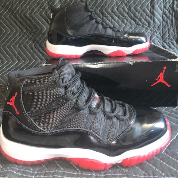 Jordan 11 Breds - Picture 2 of 5
